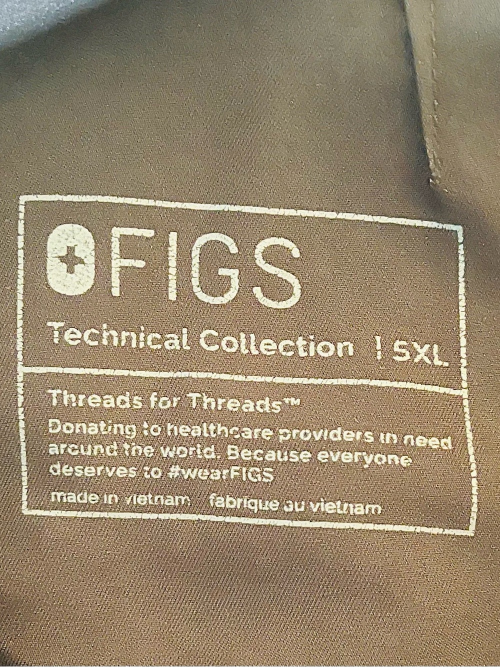 Figs Women's Black Straight-Leg Dowa Scrub Pants - Picture 5 of 11